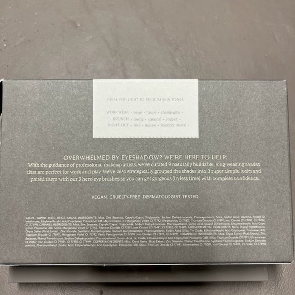 Full Time Eyeshadow Palette - Picture 3 of 5